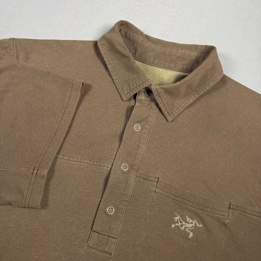 Arc'teryx Polo Shirt Mens L brown Stretch Chest Pocket Logo Casual Performance